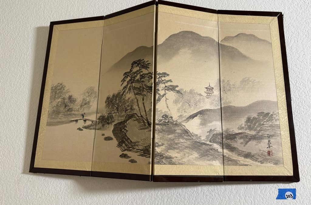 Japanese Collectibles Online Auction: Asian Art & More